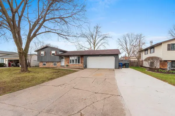 1156 SHARIE LANE, Green Bay, WI 54304