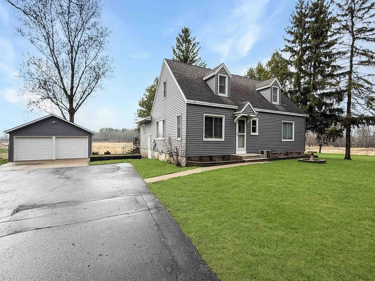 4639 RIVERMOOR ROAD, Omro, WI 54963 - #1
