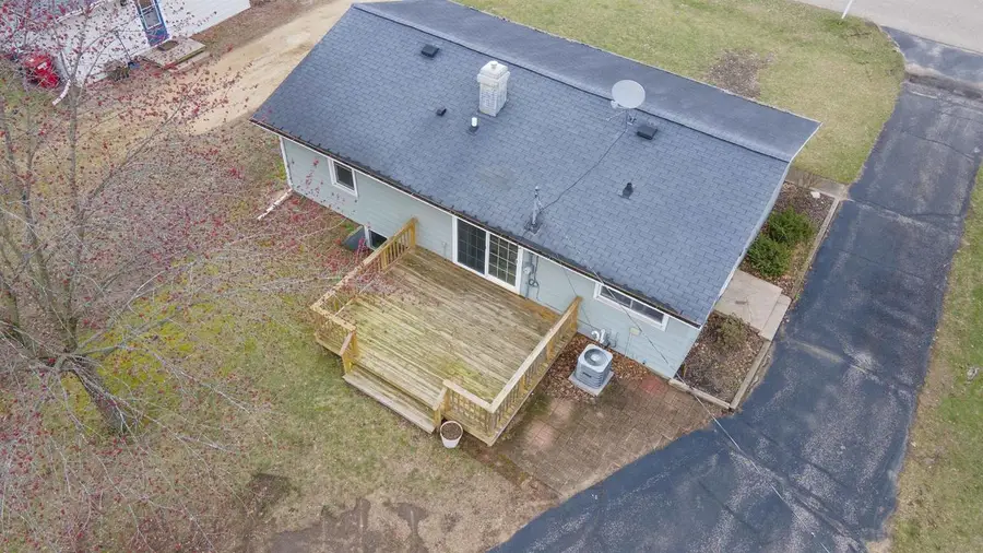 1330 CRYSTAL COURT, Waupaca, WI 54981 - #3