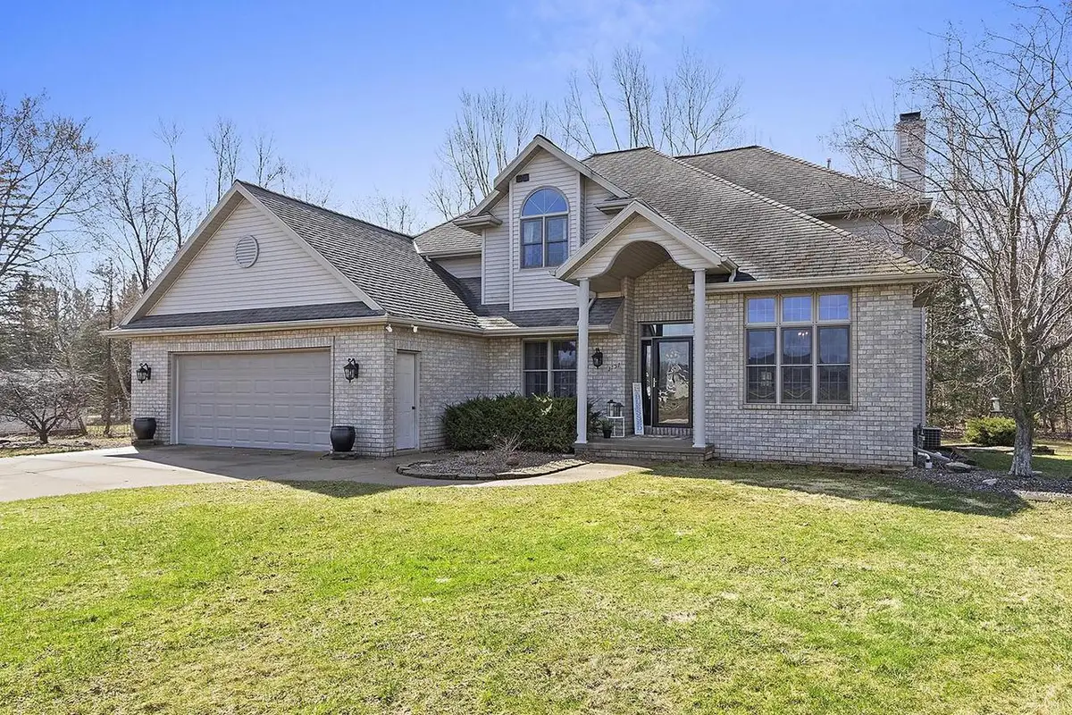 3757 WOODLAND ROAD, Green Bay, WI 54313 - #1