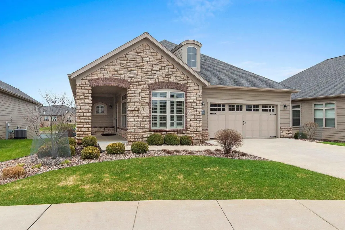 200 RACCOON BERRY WAY, Green Bay, WI 54311 - #1