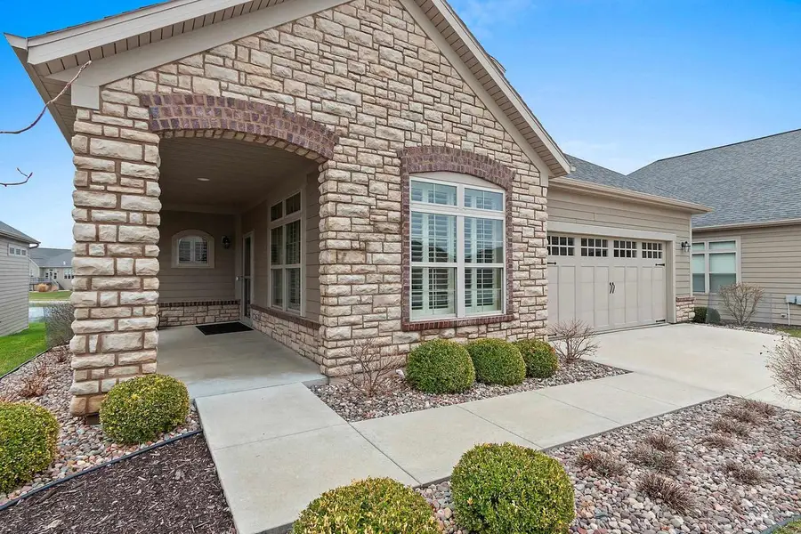 200 RACCOON BERRY WAY, Green Bay, WI 54311 - #2