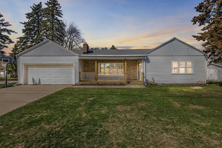 311 E CEDAR STREET, Pulaski, WI 54162 - #2