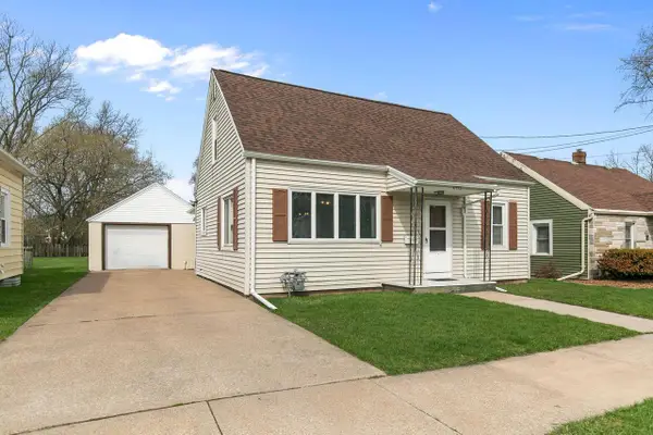 2333 ASHLAND STREET, Oshkosh, WI 54901