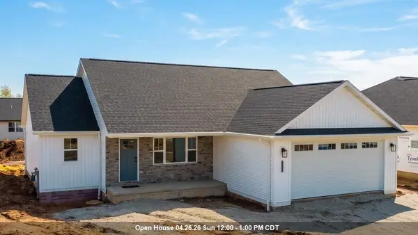 1436 DIVINITY DRIVE, De Pere, WI 54115