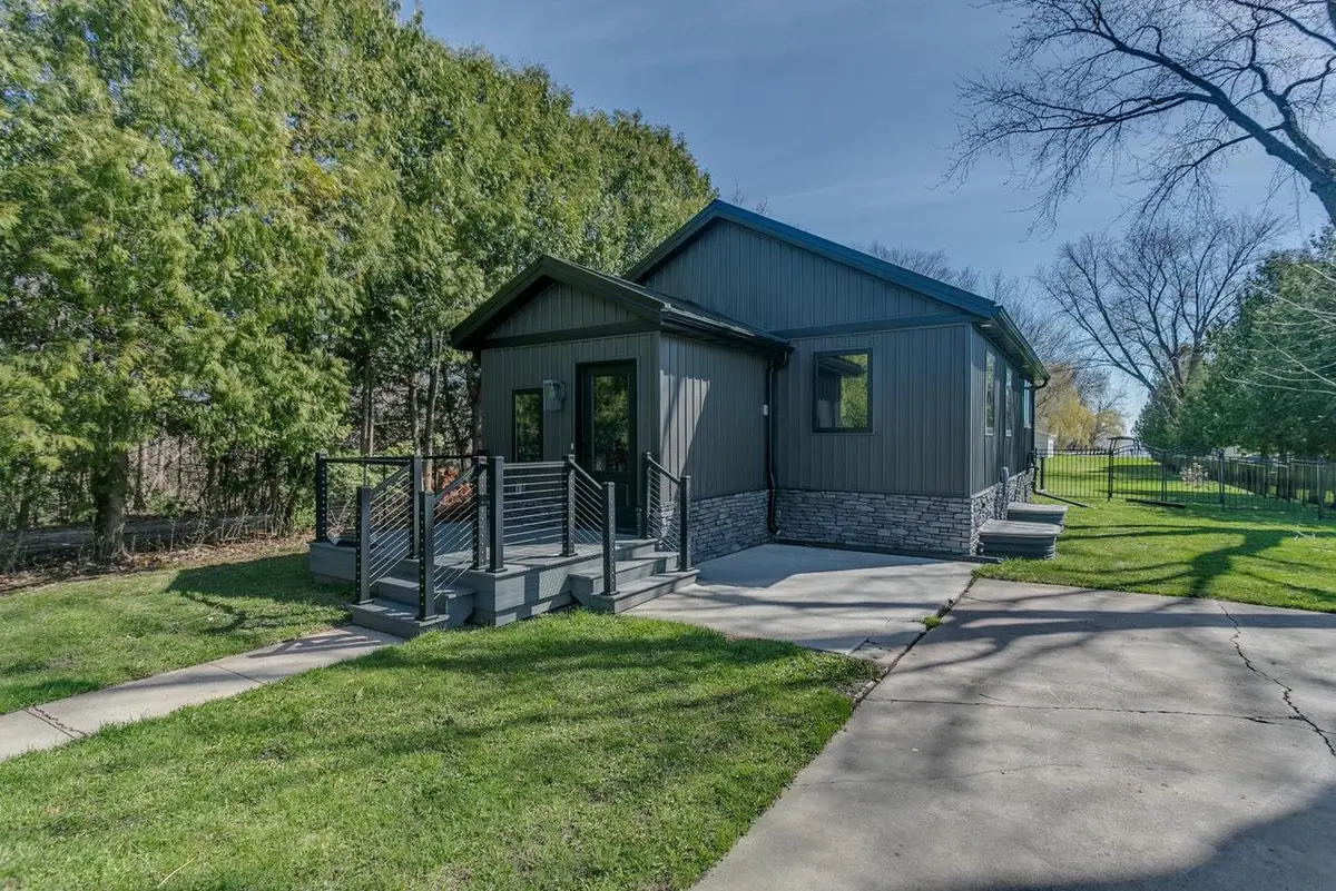 7278 S US HIGHWAY 45, Oshkosh, WI 54902 - #1