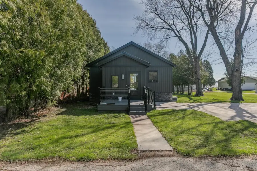 7278 S US HIGHWAY 45, Oshkosh, WI 54902 - #2