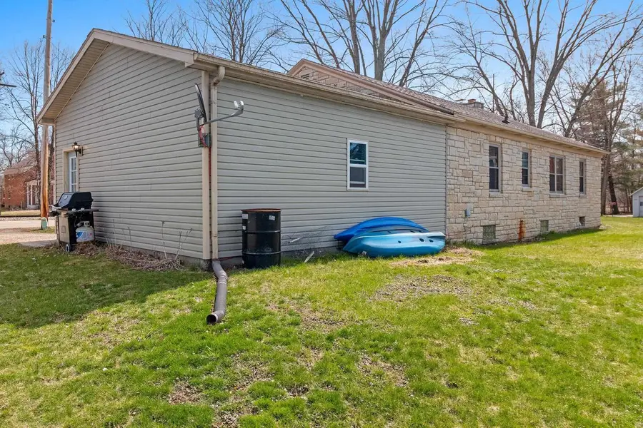 1107 GROSSE ROAD, Little Suamico, WI 54141 - #3