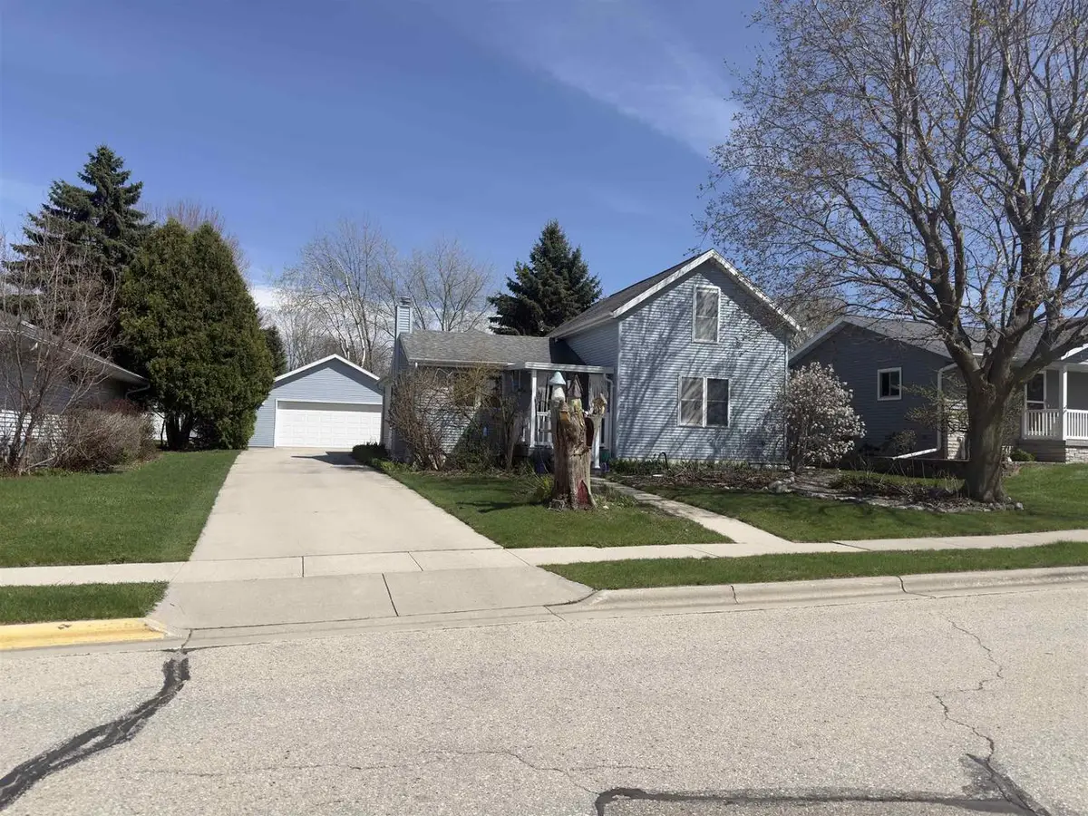 129 S PUTNAM STREET, Oakfield, WI 53065 - #1
