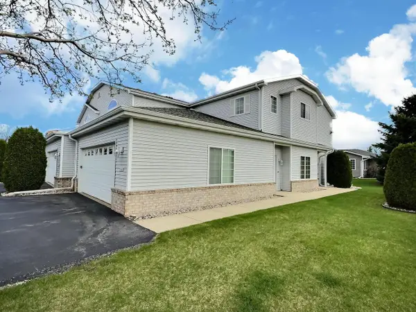 3140 WHITE TAIL LANE, Oshkosh, WI 54904