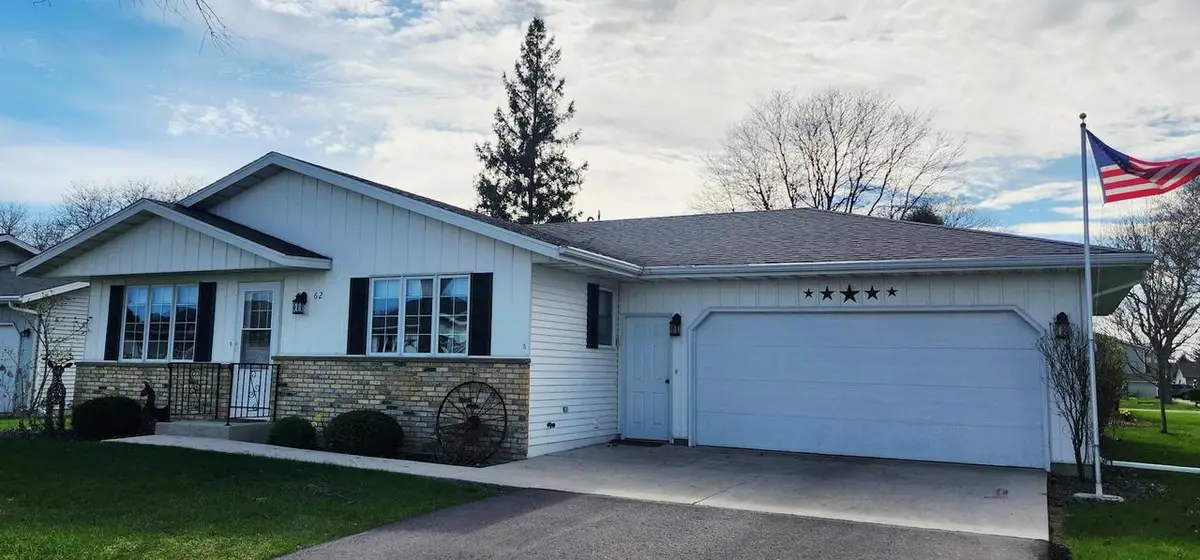 62 HERITAGE COURT, Fond Du Lac, WI 54935 - #1