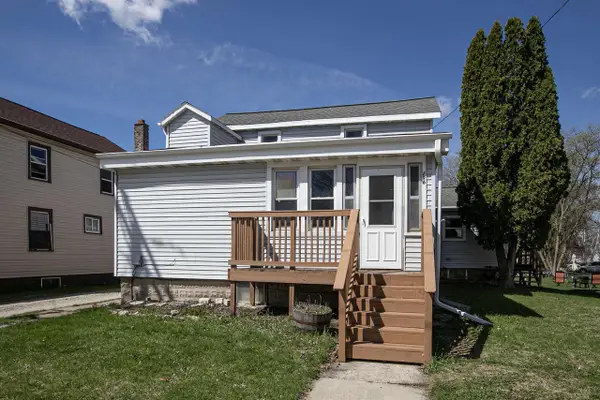196 N BROOKE STREET, Fond Du Lac, WI 54935
