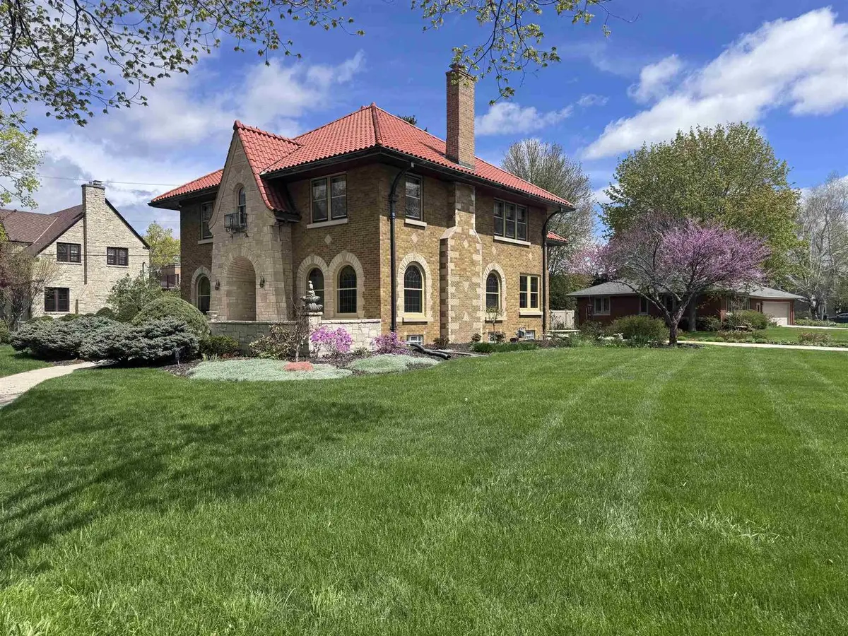 145 Cottage AVENUE, Fond Du Lac, WI 54935 - #1