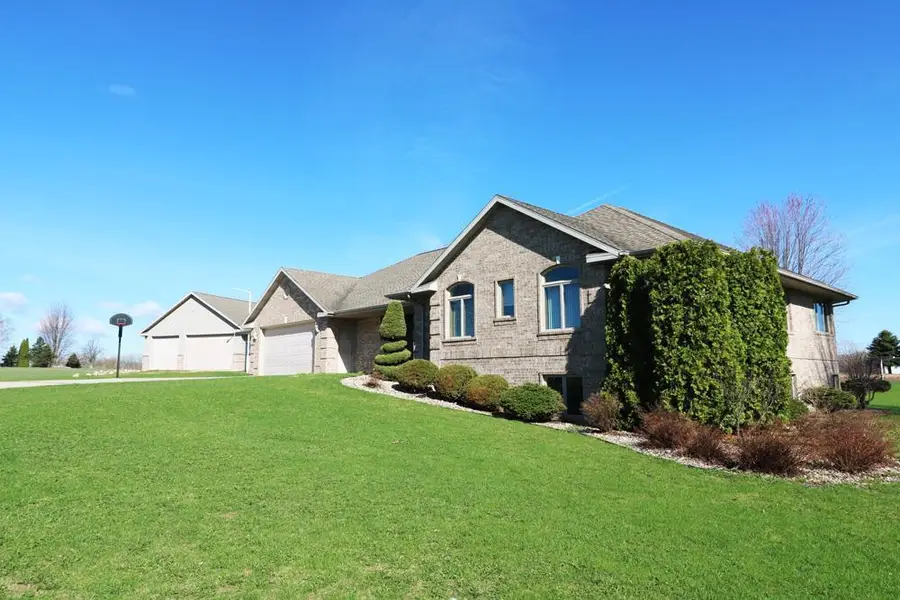 W1652 COUNTY RD J, De Pere, WI 54115 - #2