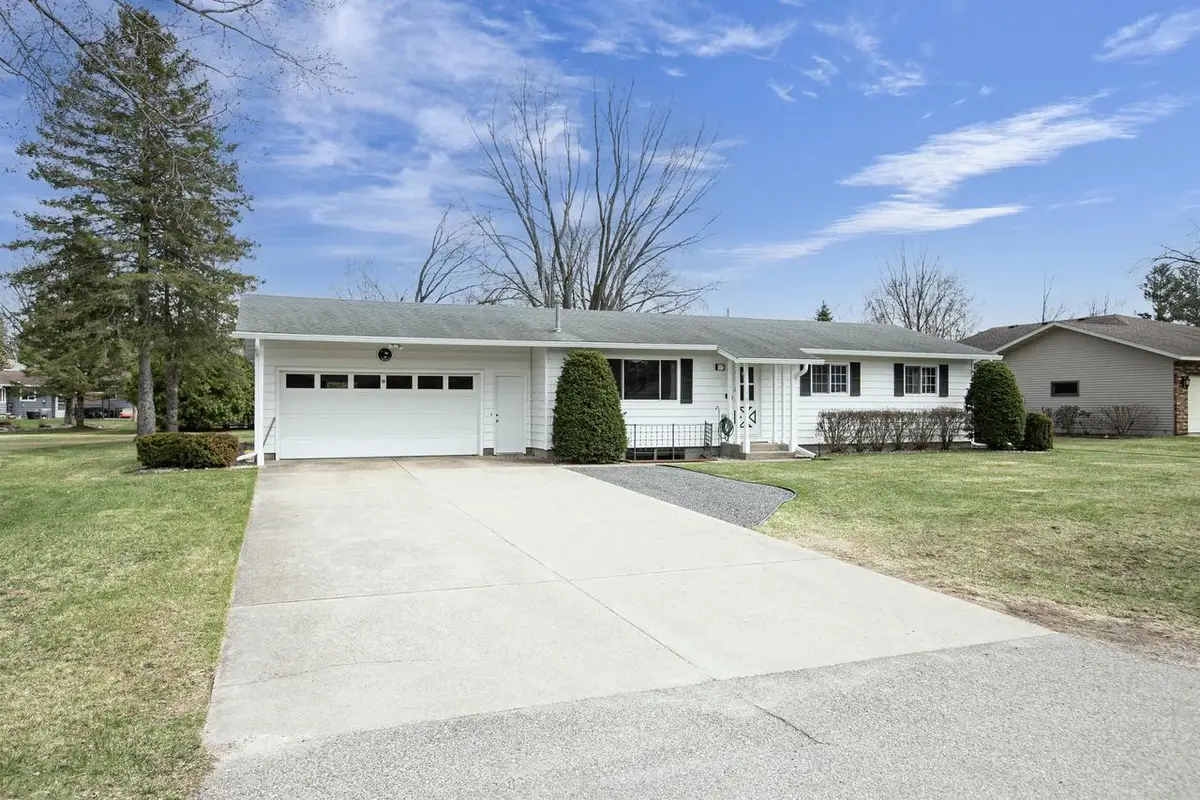 1900 JULIE LANE, Stevens Point, WI 54481 - #1