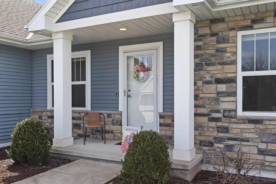 3492 PEPPERGRASS DRIVE, Green Bay, WI 54311 - #3