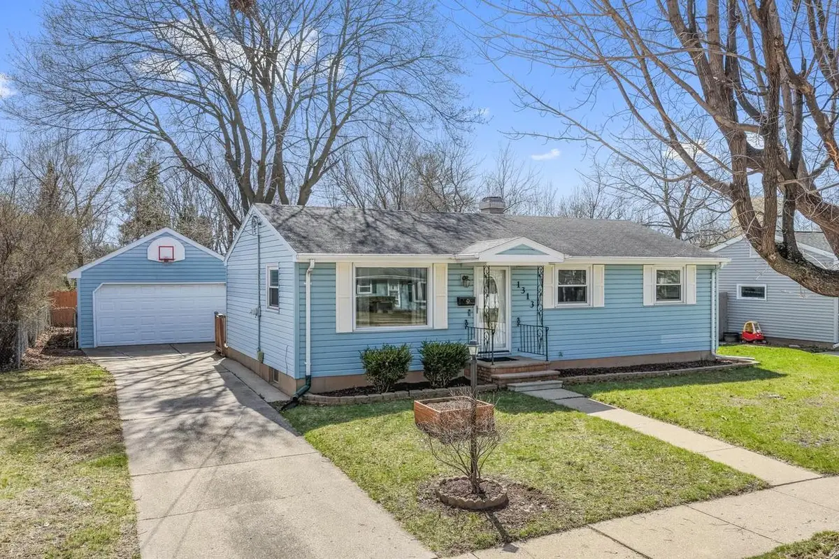 1313 SAN JOSE PLACE, Green Bay, WI 54303 - #1