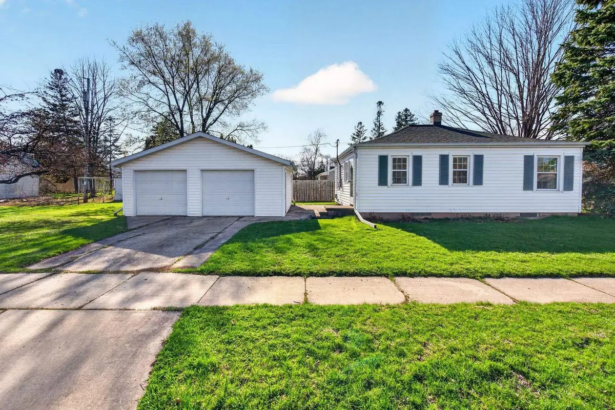431 E COOLIDGE AVENUE, Appleton, WI 54915 - #1