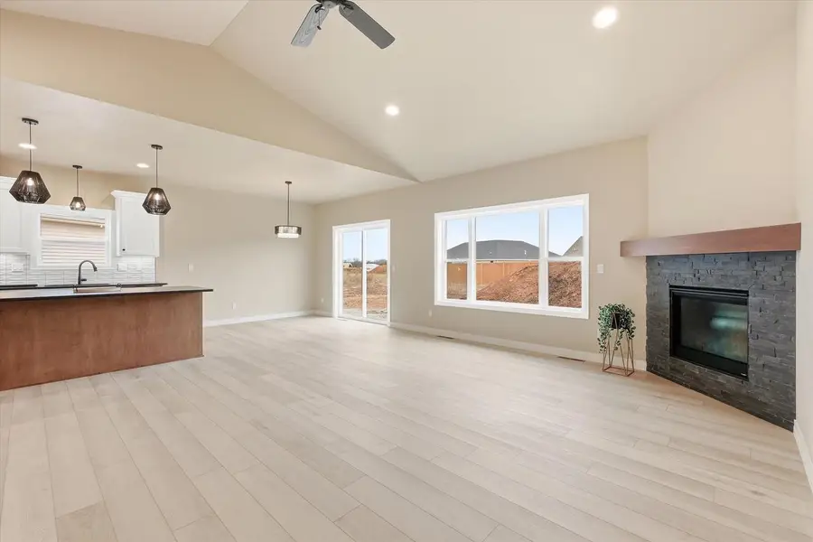 1280 AUTUMN FIELD LANE, De Pere, WI 54115 - #2