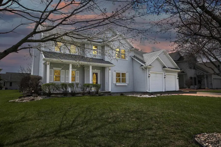 4715 W GRAND MEADOWS DRIVE, Appleton, WI 54914 - #3