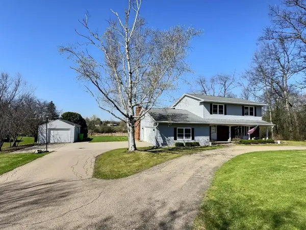 1785 CROWN DRIVE, Oshkosh, WI 54904