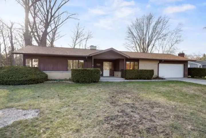729 S 12TH AVENUE, Sturgeon Bay, WI 54235 - #2