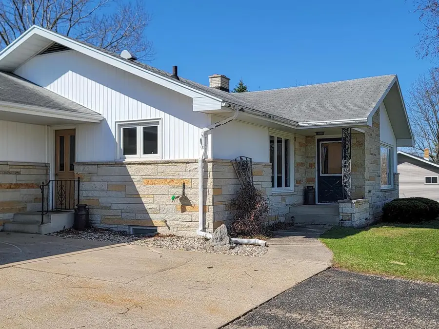 W12937 COUNTY ROAD M, Caroline, WI 54928 - #2