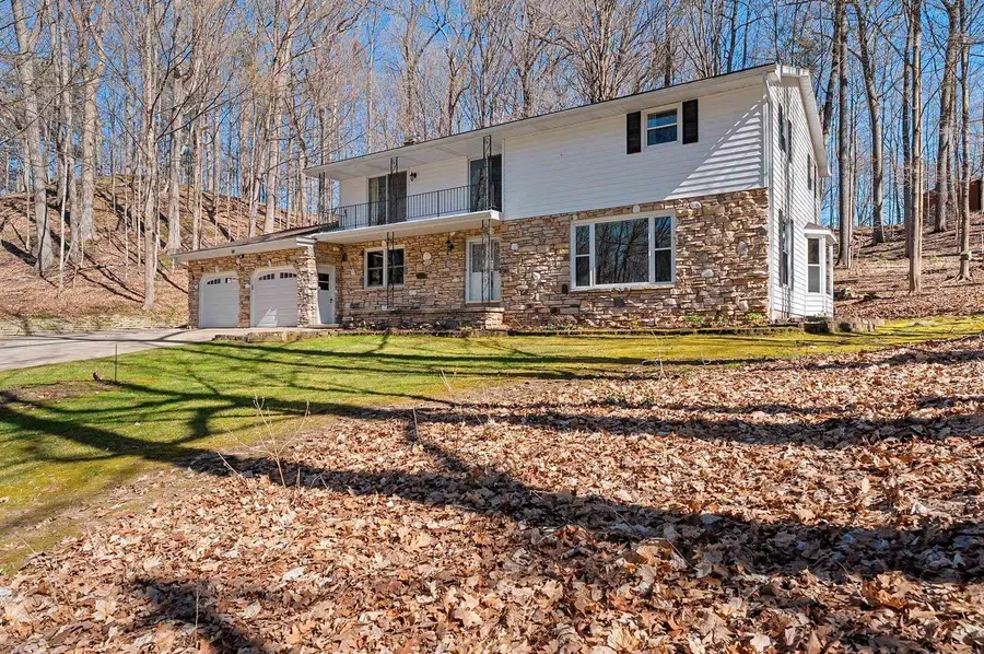 383 SWISS HILL DRIVE, Green Bay, WI 54302 - #3