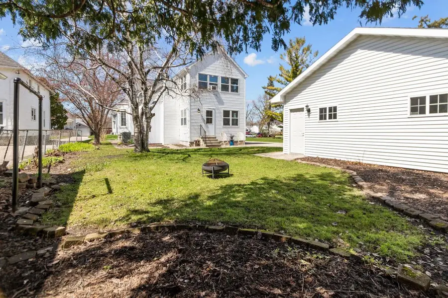 1224 EASTMAN STREET, Oshkosh, WI 54901 - #3