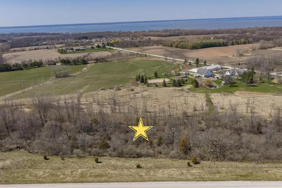 FISCHER ROAD, Green Bay, WI 54311 - #2