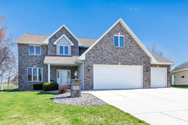 3373 LANGDON STREET, Green Bay, WI 54311