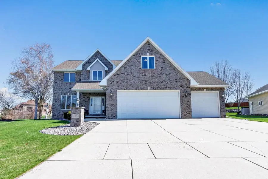 3373 LANGDON STREET, Green Bay, WI 54311 - #2