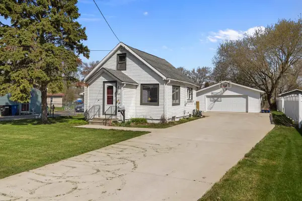 120 ALLEN AVENUE, Oshkosh, WI 54901