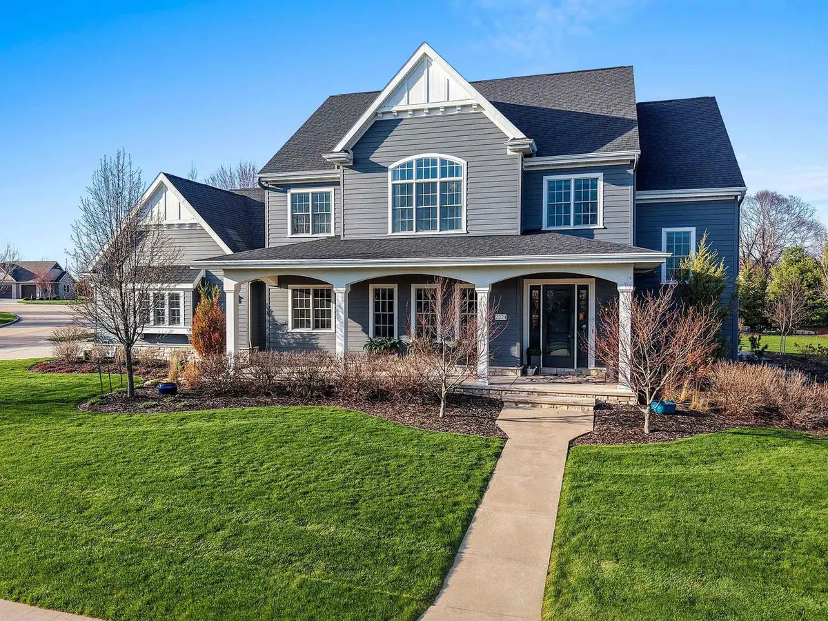 2324 E HIGHPOND CROSSING, Appleton, WI 54913 - #1