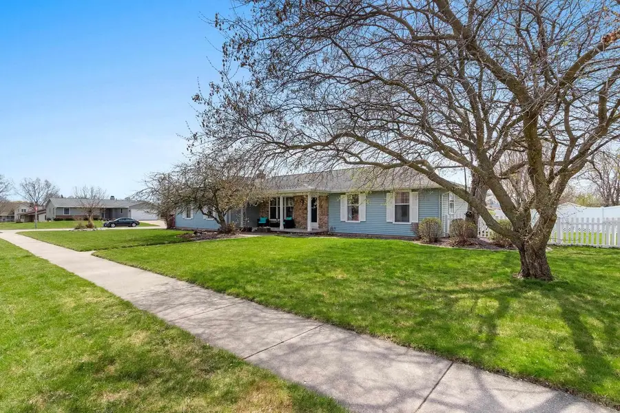 1764 HIGHVIEW STREET, De Pere, WI 54115 - #2