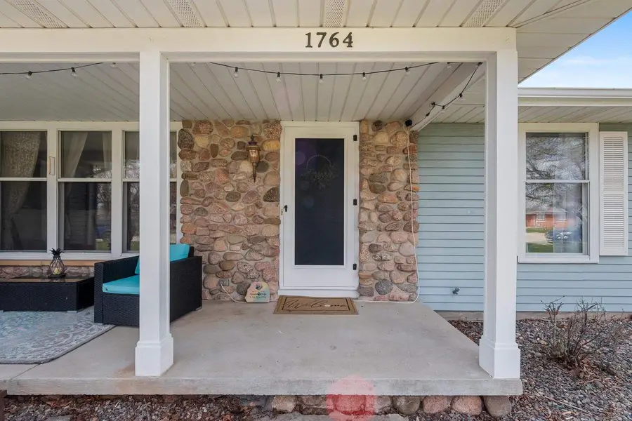 1764 HIGHVIEW STREET, De Pere, WI 54115 - #3