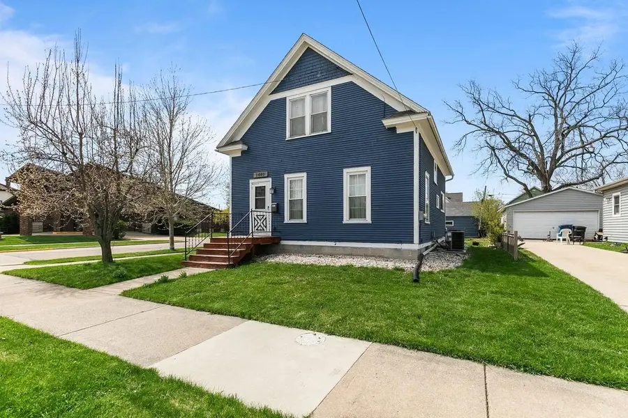 1401 WALNUT STREET, Oshkosh, WI 54901 - #2