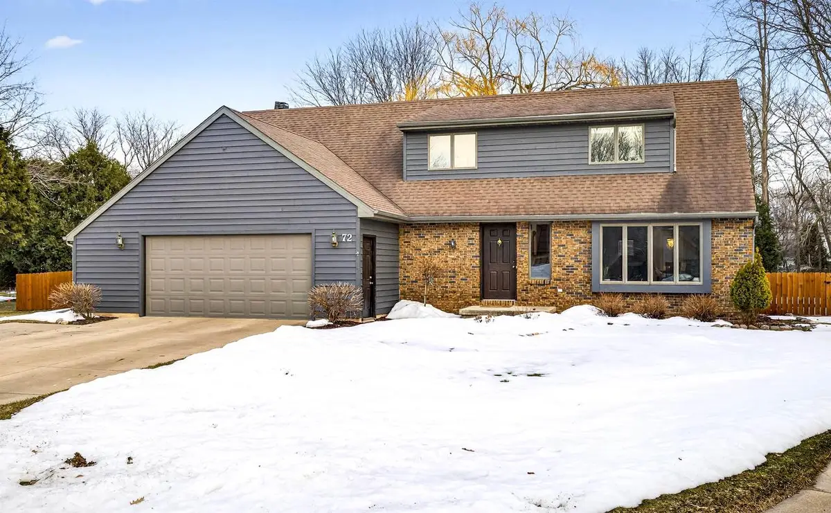 72 THISTLE DOWN COURT, Appleton, WI 54915 - #1
