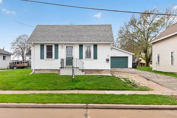 217 GERTRUDE STREET, Kaukauna, WI 54130
