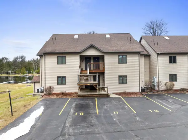 N10911 PESHTIGO RIVER LANE, Crivitz, WI 54114