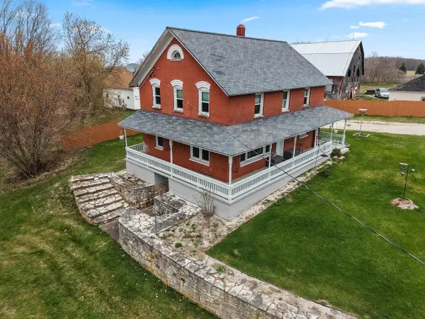 9604 FOUR CORNERS ROAD, Brussels, WI 54204
