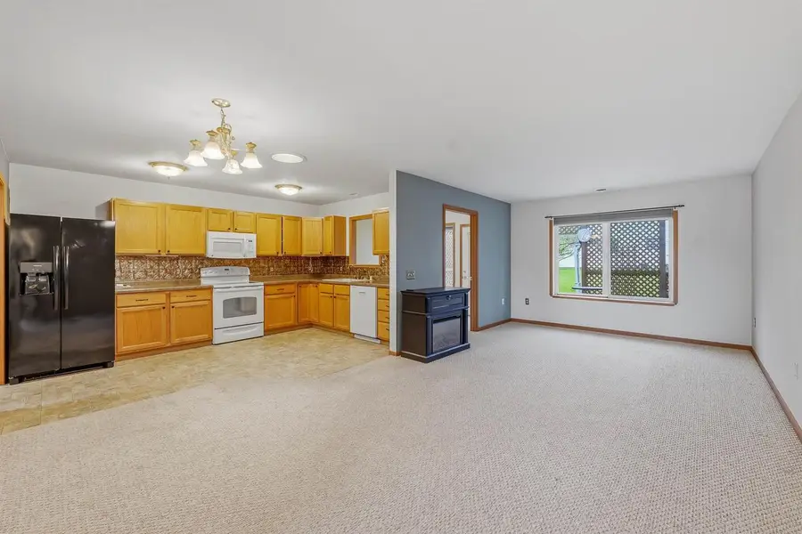 573 KINGSWOOD AVENUE, Fond Du Lac, WI 54935 - #2