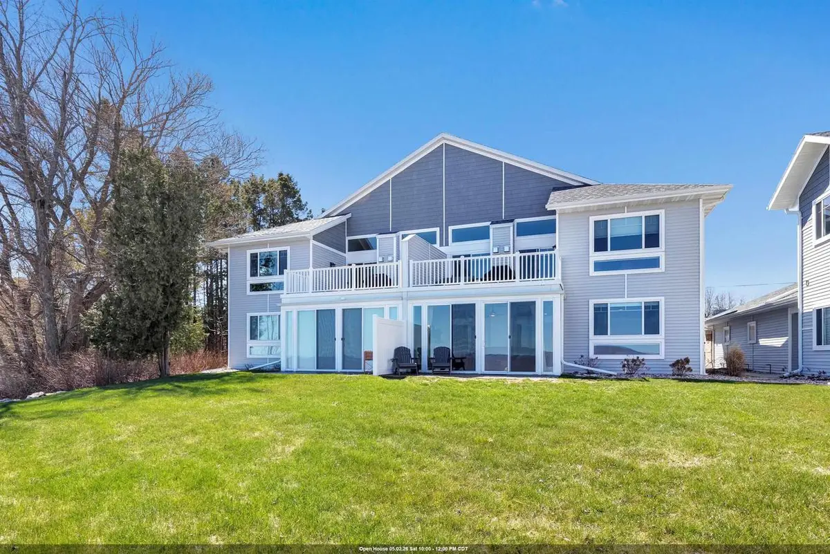 2622 LAKE STREET, Algoma, WI 54201 - #1