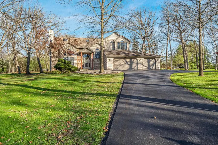 1840 CROWN DRIVE, Oshkosh, WI 54904 - #3