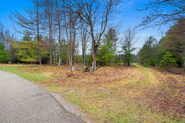 RUSS MAINIK ROAD, Wausaukee, WI 54177