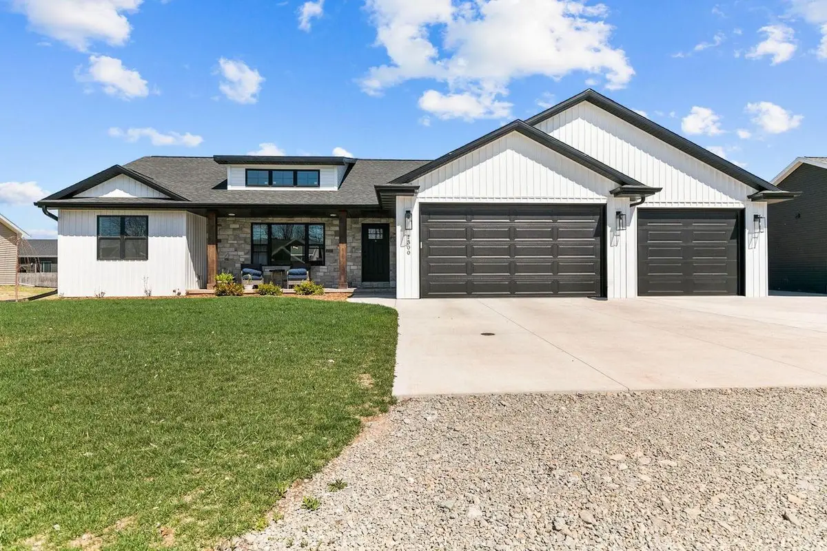 1300 BENS WAY, Kaukauna, WI 54130 - #1