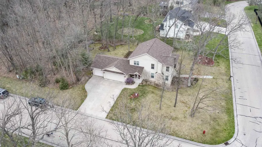 660 SUNSET DRIVE, Waupaca, WI 54981 - #2