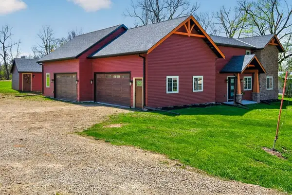 8783 COUNTY RD K, Eureka, WI 54963