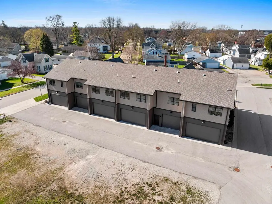 755 WILLIAM STREET  #4, De Pere, WI 54115 - #2