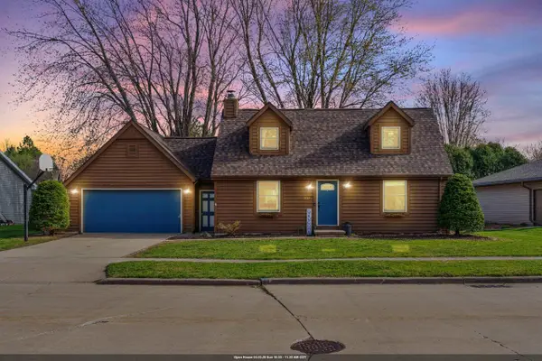 3033 E CANARY STREET, Appleton, WI 54915